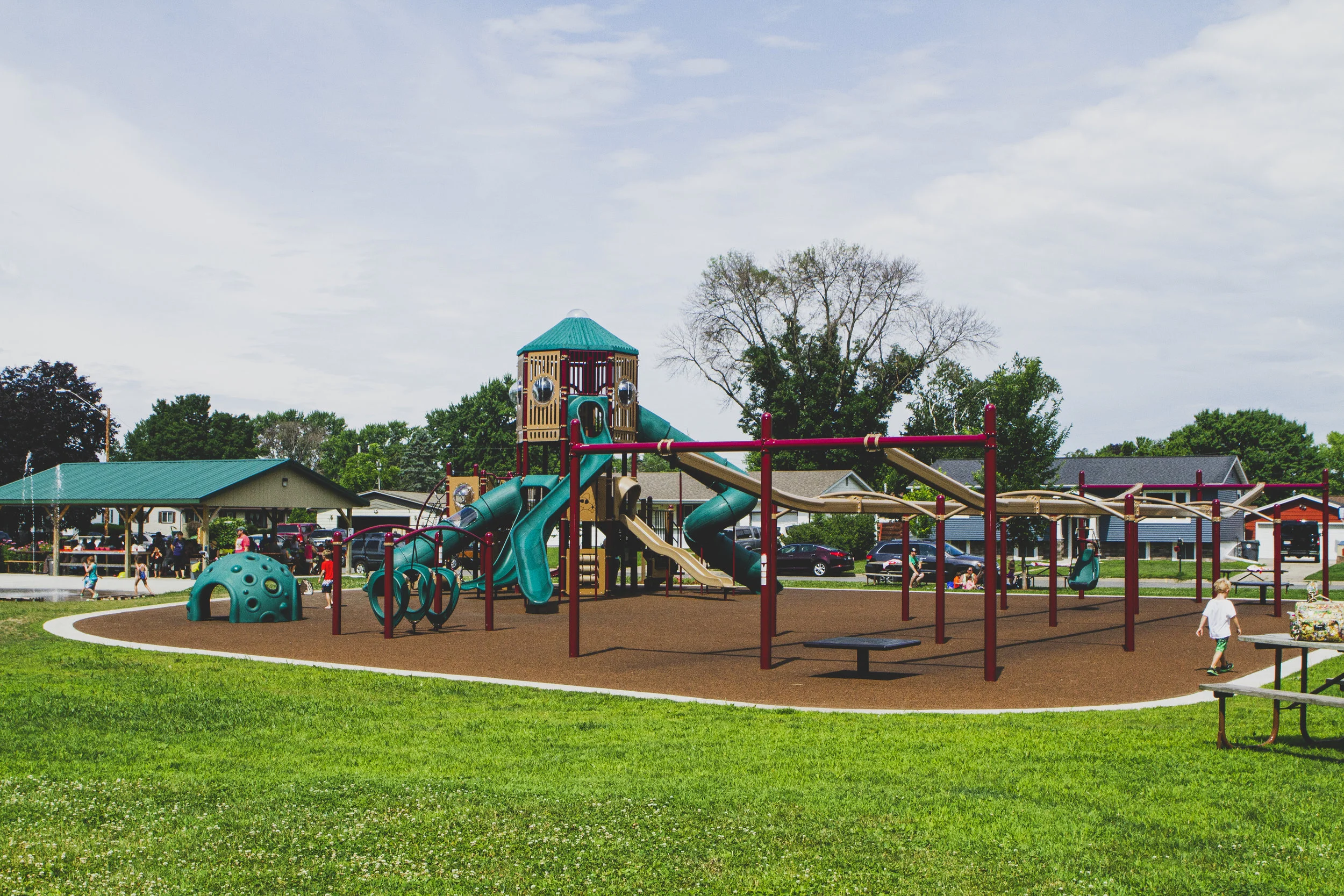 La Crosse Dedicates Lee A. Allen Playground — Gerber Leisure Products
